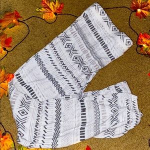 pajamas with geometrical patterns